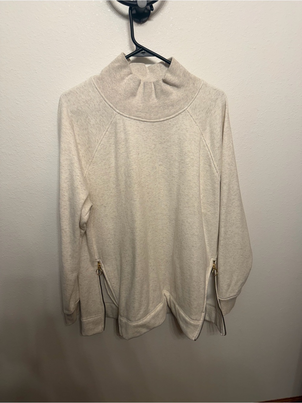 Athleta Women’s Cream Funnel Neck Sweater Pullover